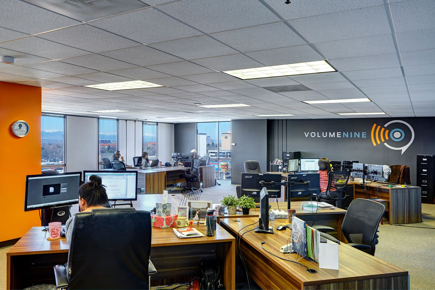 Tower 1660: 1660 S Albion St, Denver, CO 80222